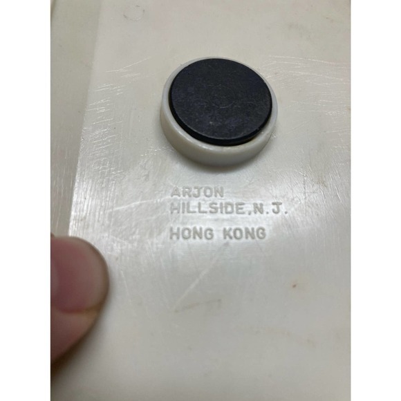 Vintage Rice Krispies and Raisin Bran Magnets - Picture 3 of 3